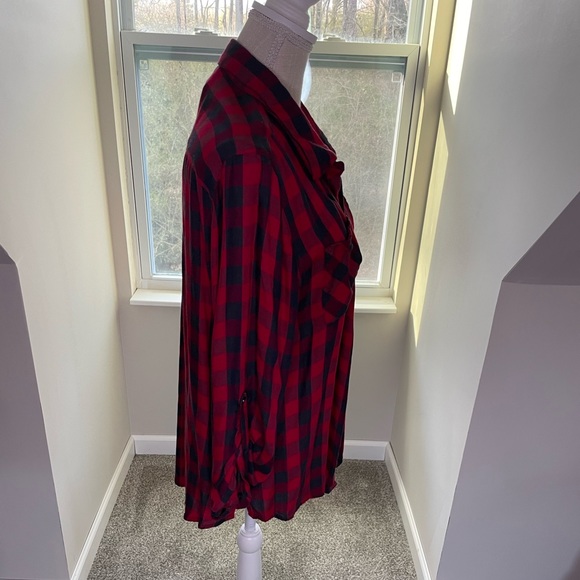 Women’s Flannel - Size XL - Picture 5 of 7